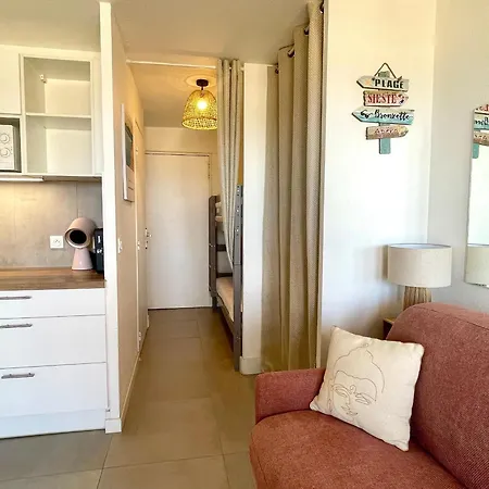 Studio Climatise Avec Coin Nuit Et Piscine Proche Plage - Fr-1-748-25 Canet-en-Roussillon