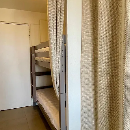 Studio Climatise Avec Coin Nuit Et Piscine Proche Plage - Fr-1-748-25 Apartment *